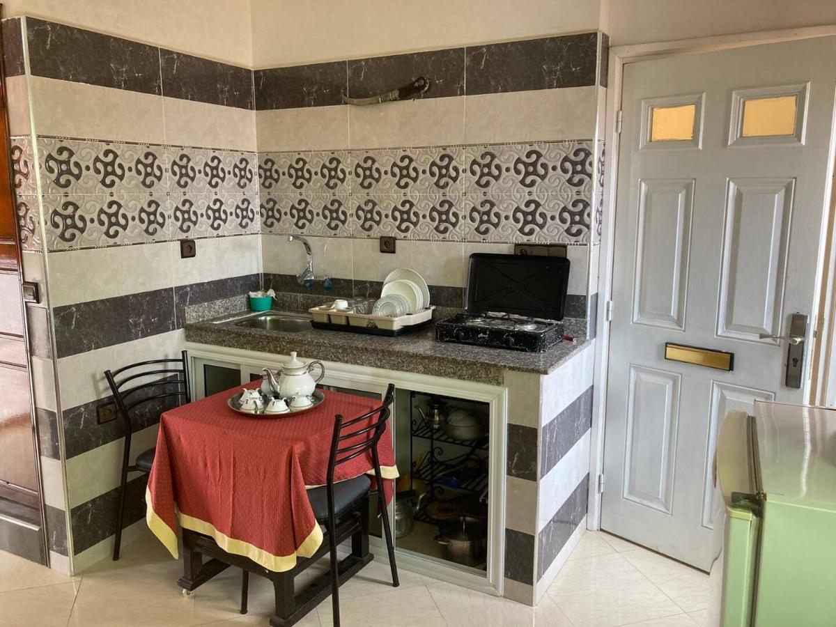 Joli Studio Au Centre D'Agadir Exteriör bild