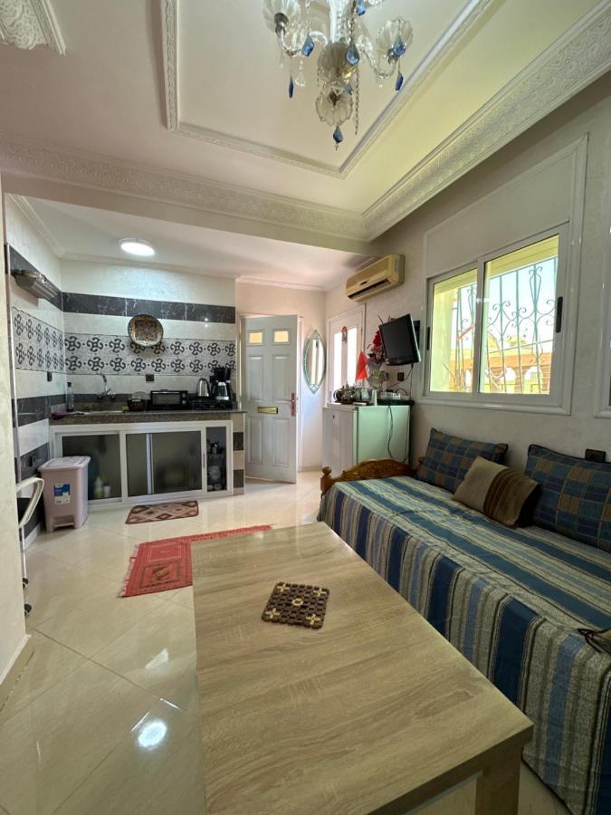 Joli Studio Au Centre D'Agadir Exteriör bild